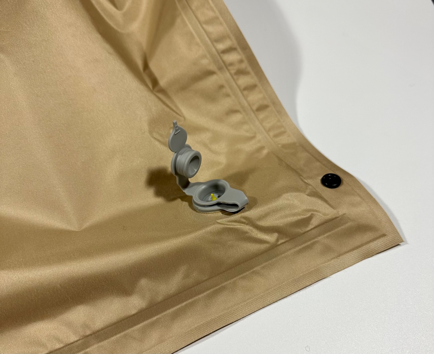 Naturehike karimatka D01 zesílená 1,7 kg - krémová