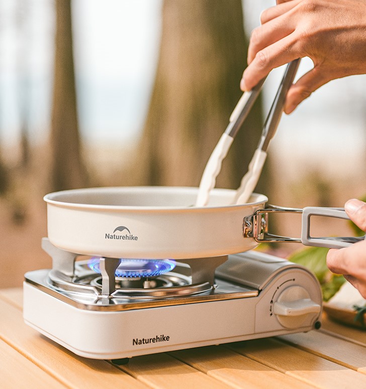 Naturehike hliníková sada nádobí s keramickou vrstvou pro 3-4 osoby - 1138g