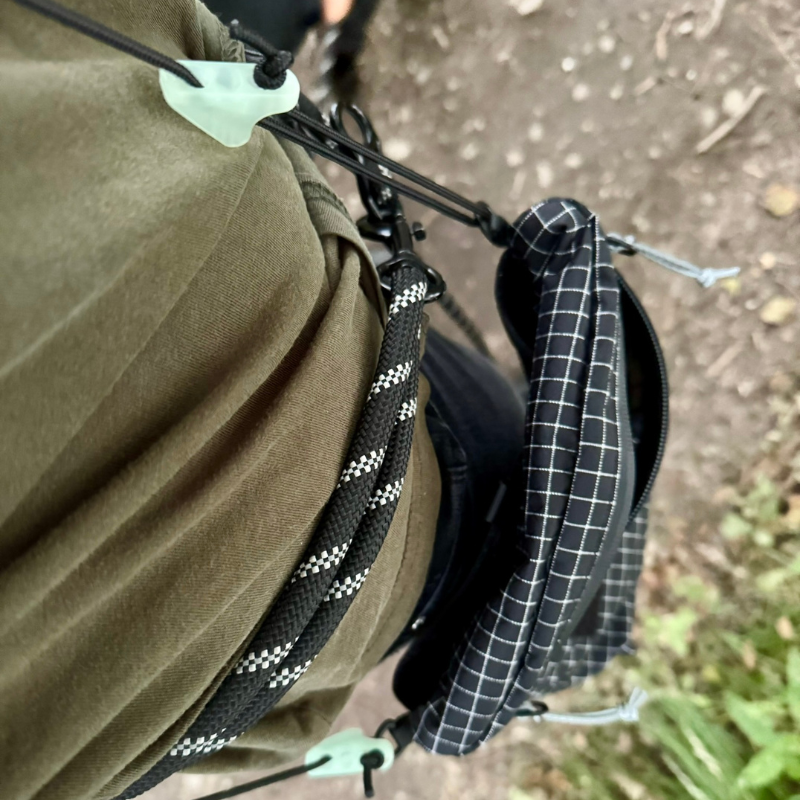 Naturehike taška přes rameno Mia 3l 84g - černá