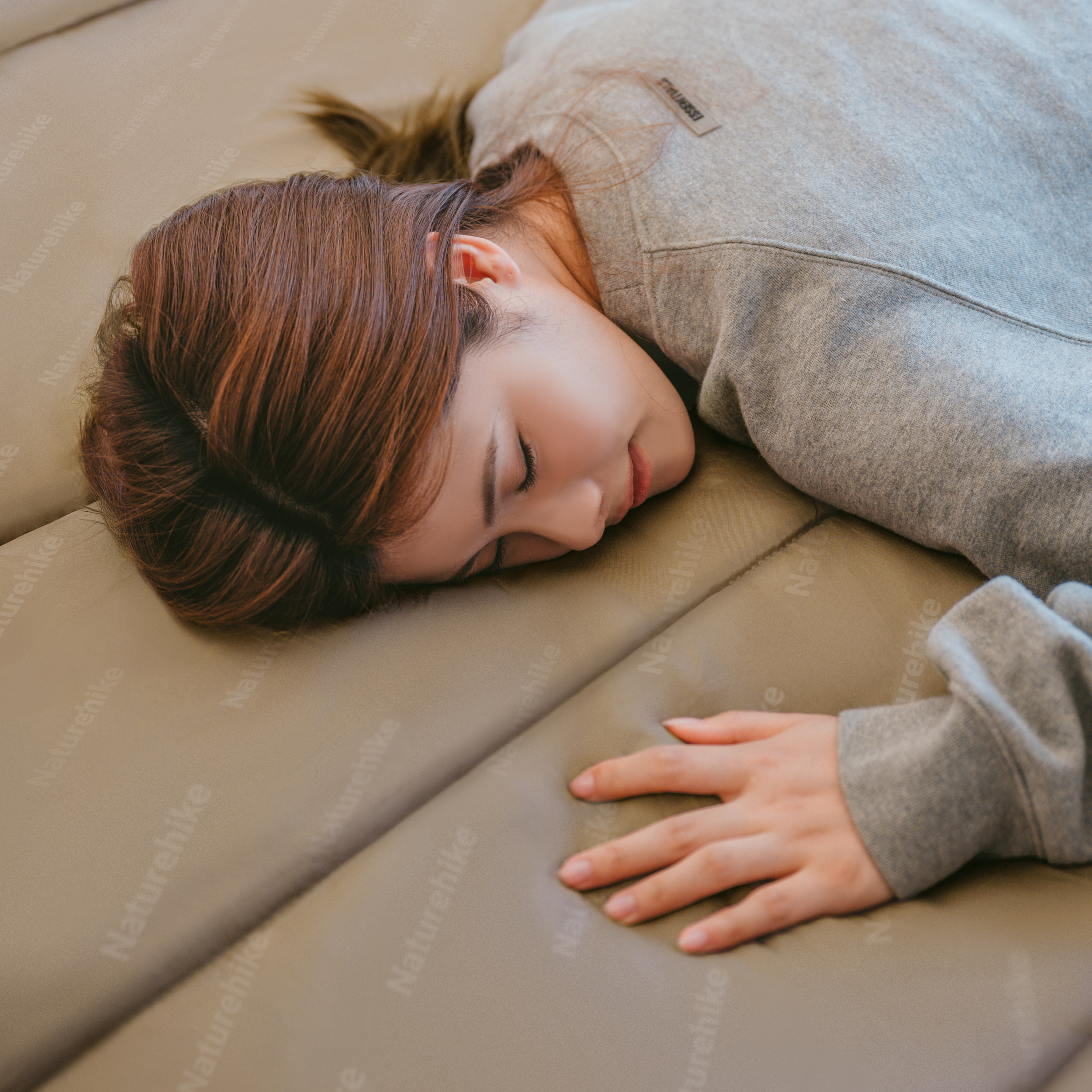 Naturehike spací pytel Sunny Day U250 1,6 kg - navy - levý  