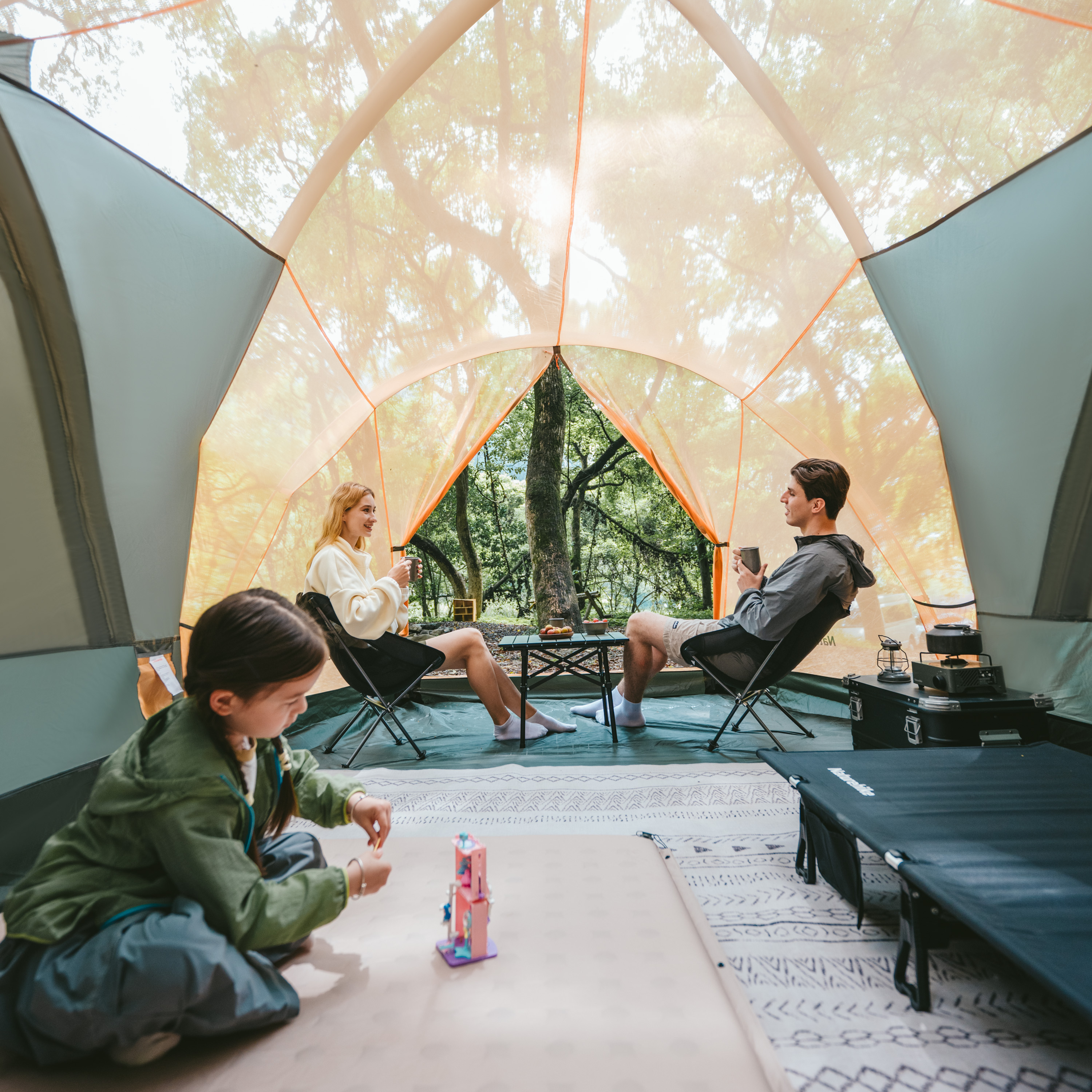 Naturehike velký rodinný stan Kota 8,5 kg - šedozelený