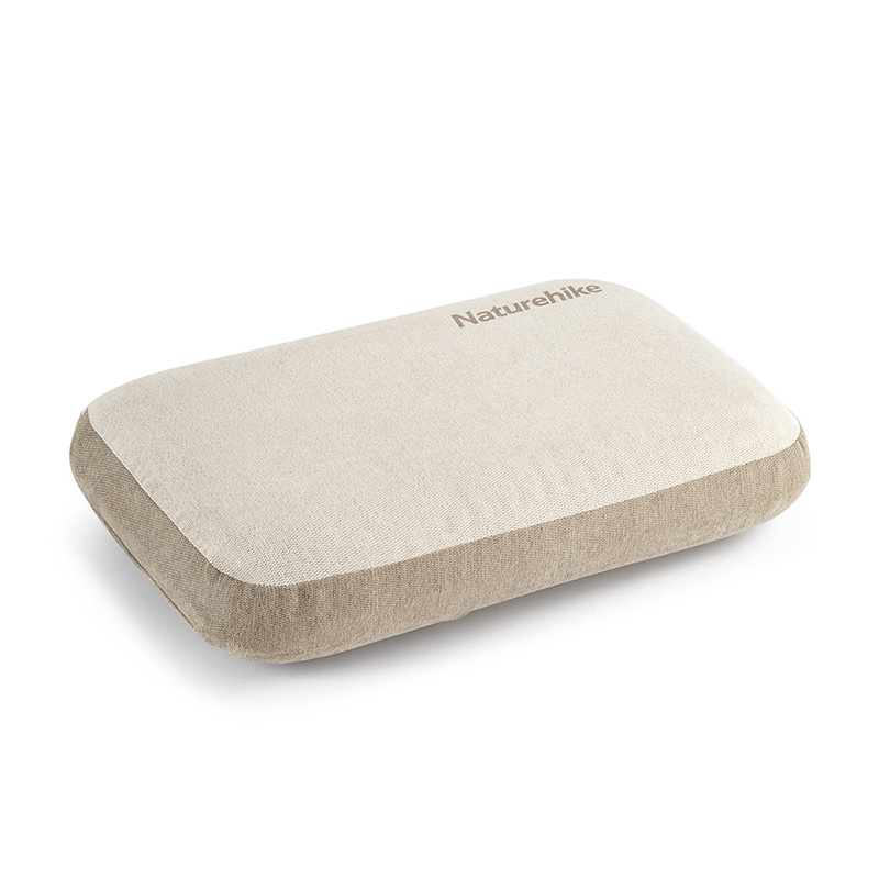 Naturehike cestovní polštář z paměťové pěny 790g - krémový