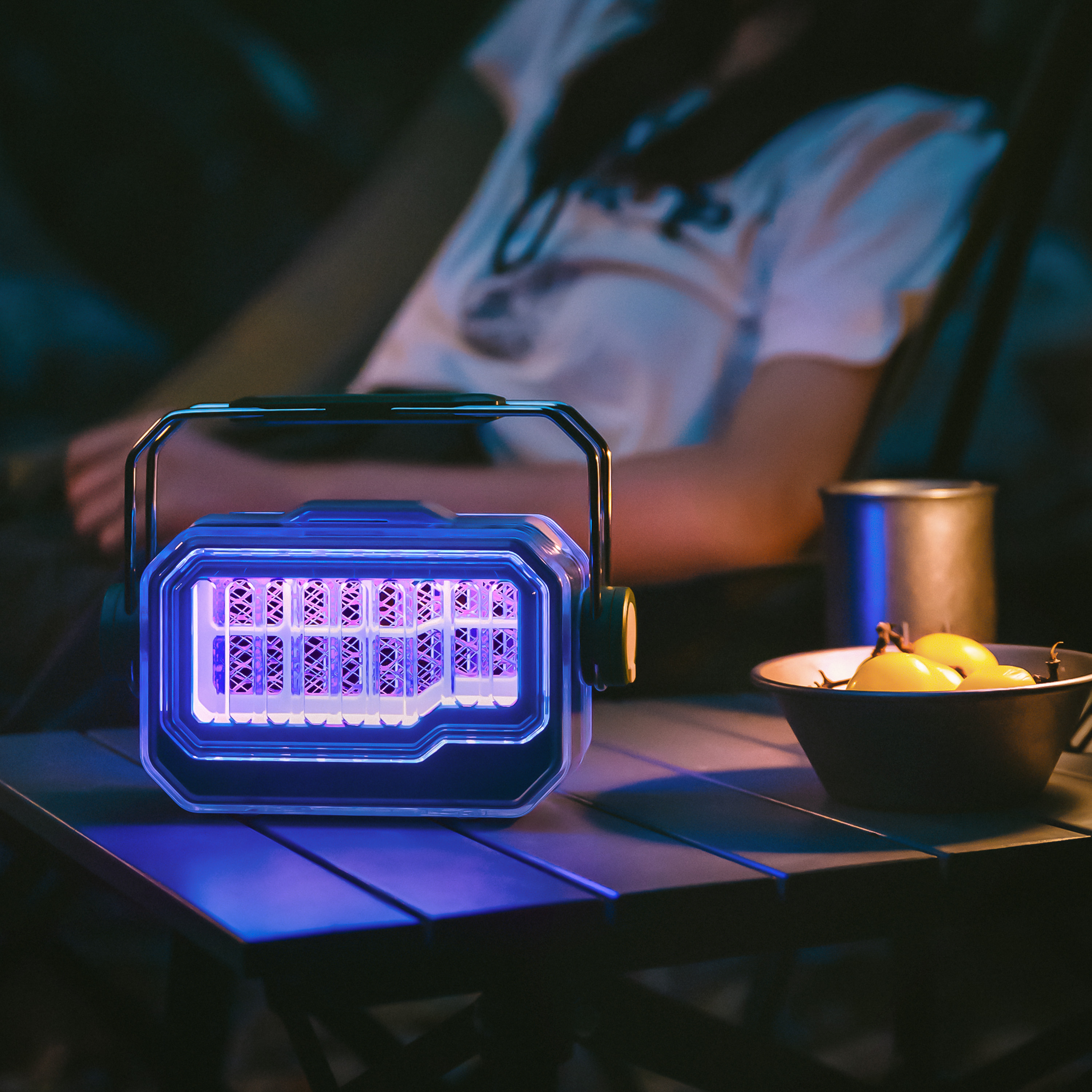 Naturehike outdoorové světlo s odpuzovačem hmyzu 531g - zelené