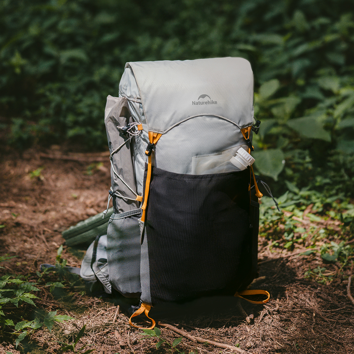 Naturehike Hydrogen - ultralehký trekový batoh 25l - 880g