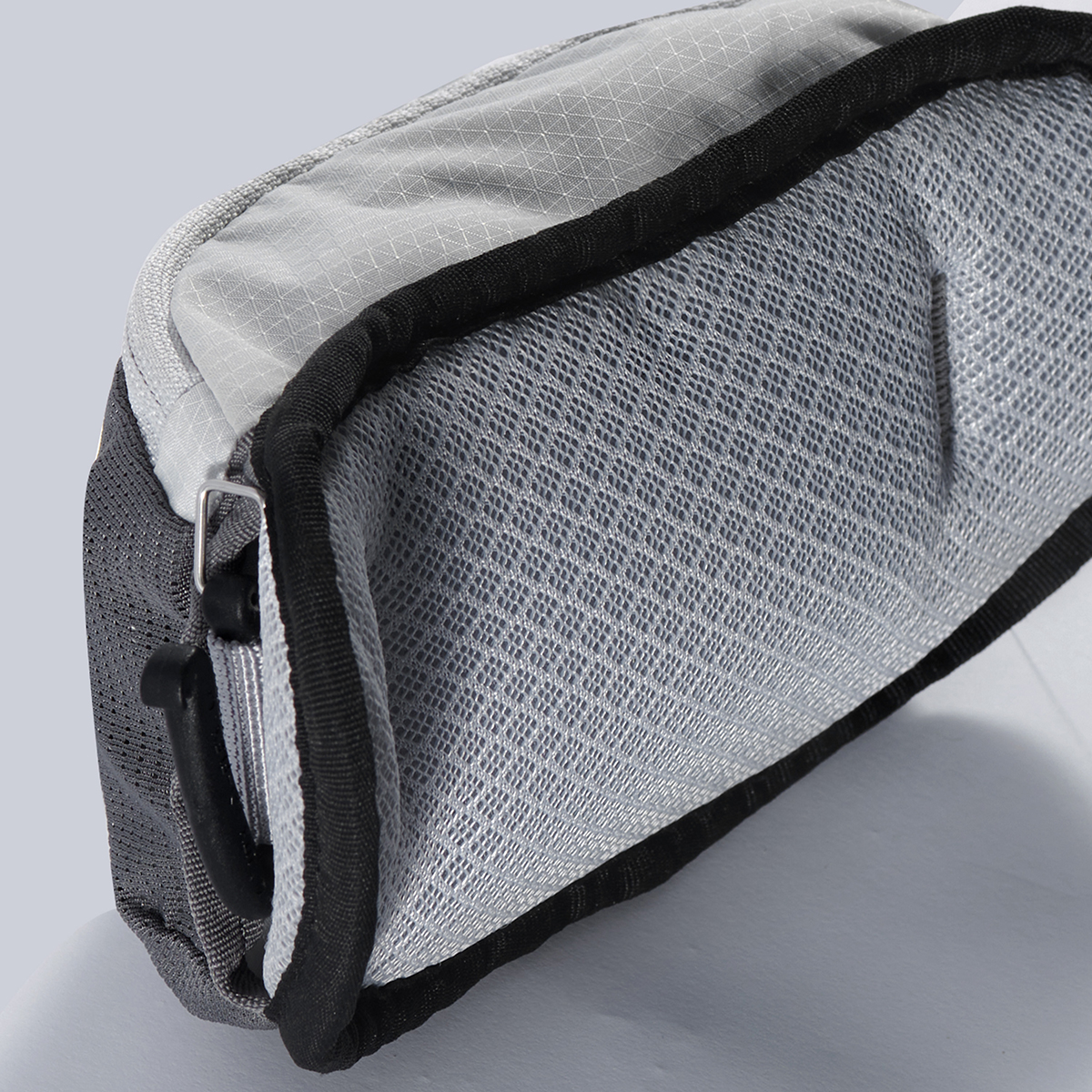 Naturehike Hydrogen - ultralehký trekový batoh 25l - 880g