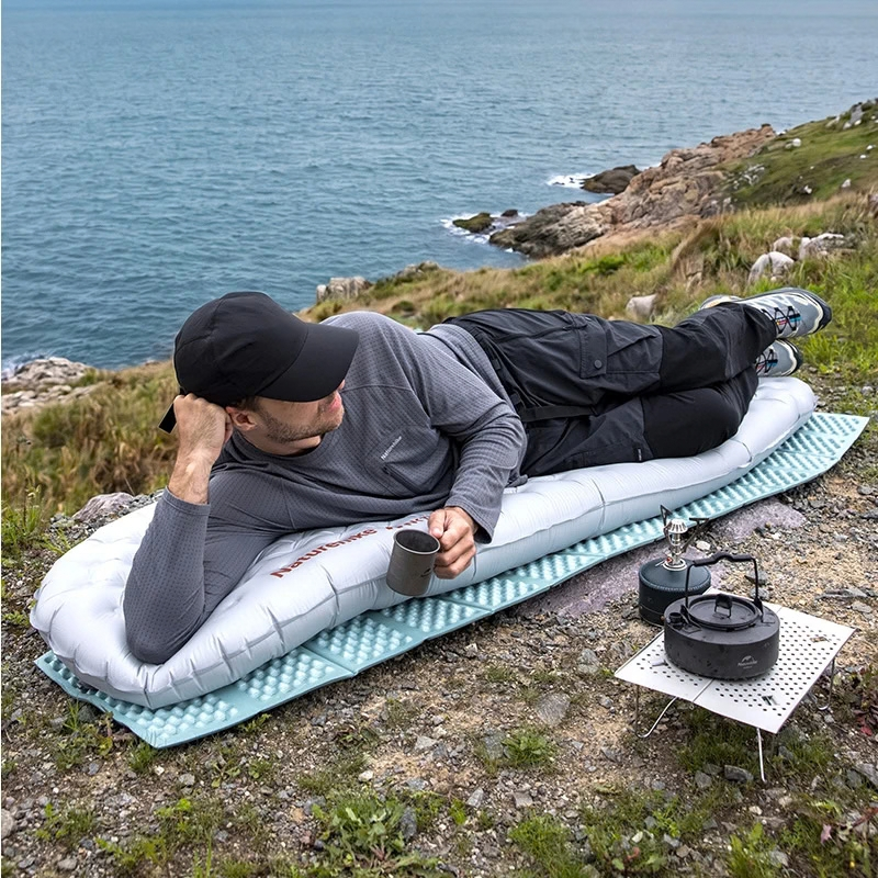 Naturehike ultralehká tvarovaná pěnová karimatka 188g - světle modrá