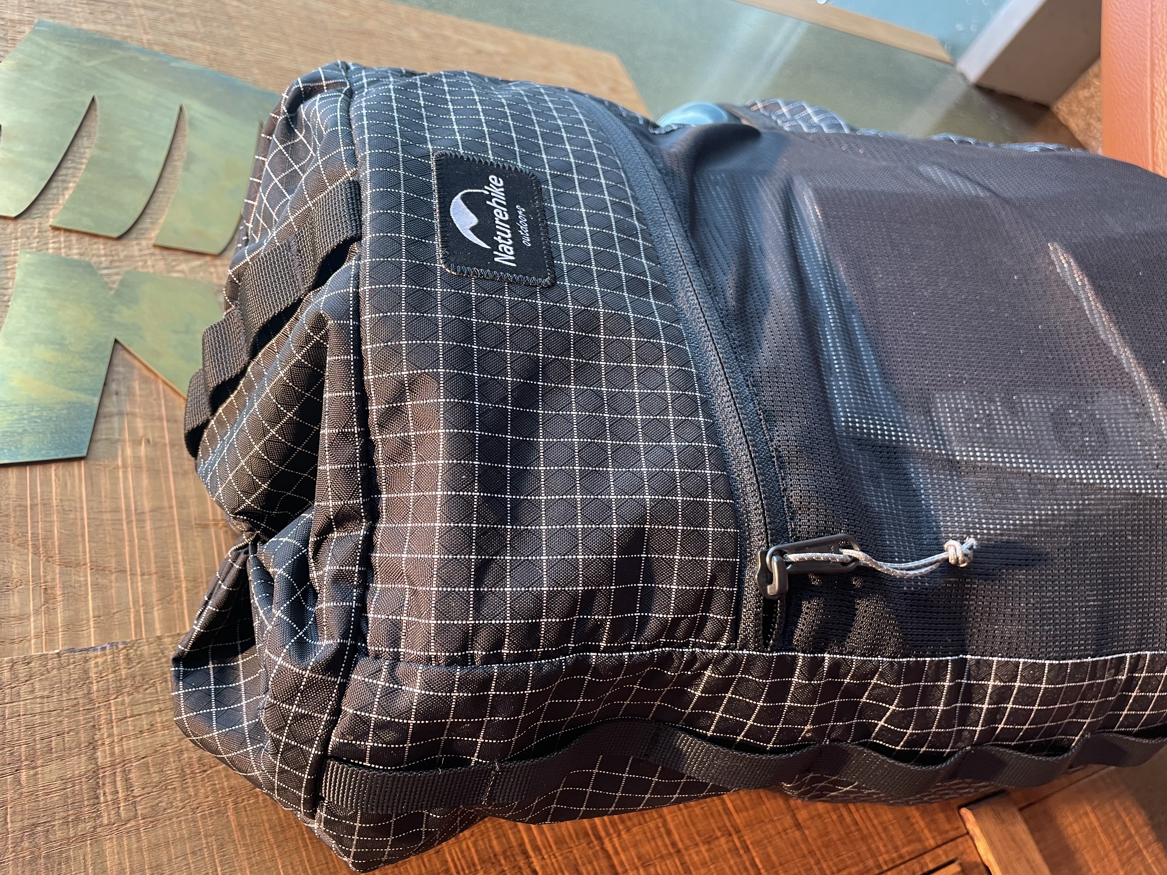 Naturehike ultralight batoh Gridstop Dyneema Nylon 20l - 340g