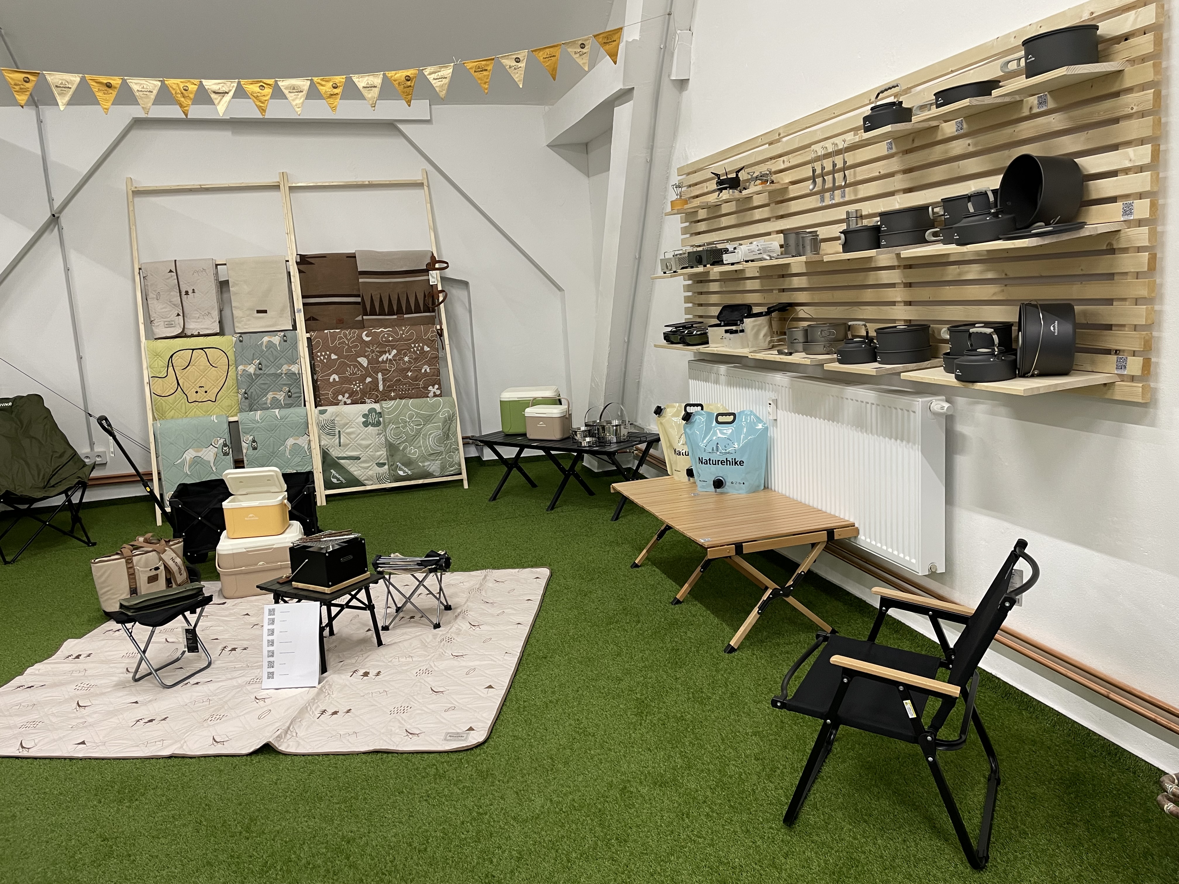 Showroom Naturehike - stanová expozice